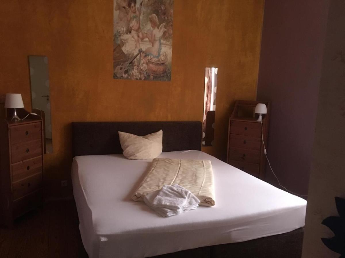 Wohnung In Kaiserslautern Bagian luar foto