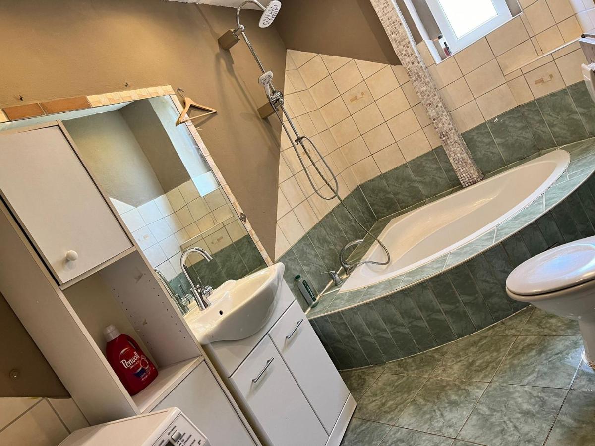 Wohnung In Kaiserslautern Bagian luar foto