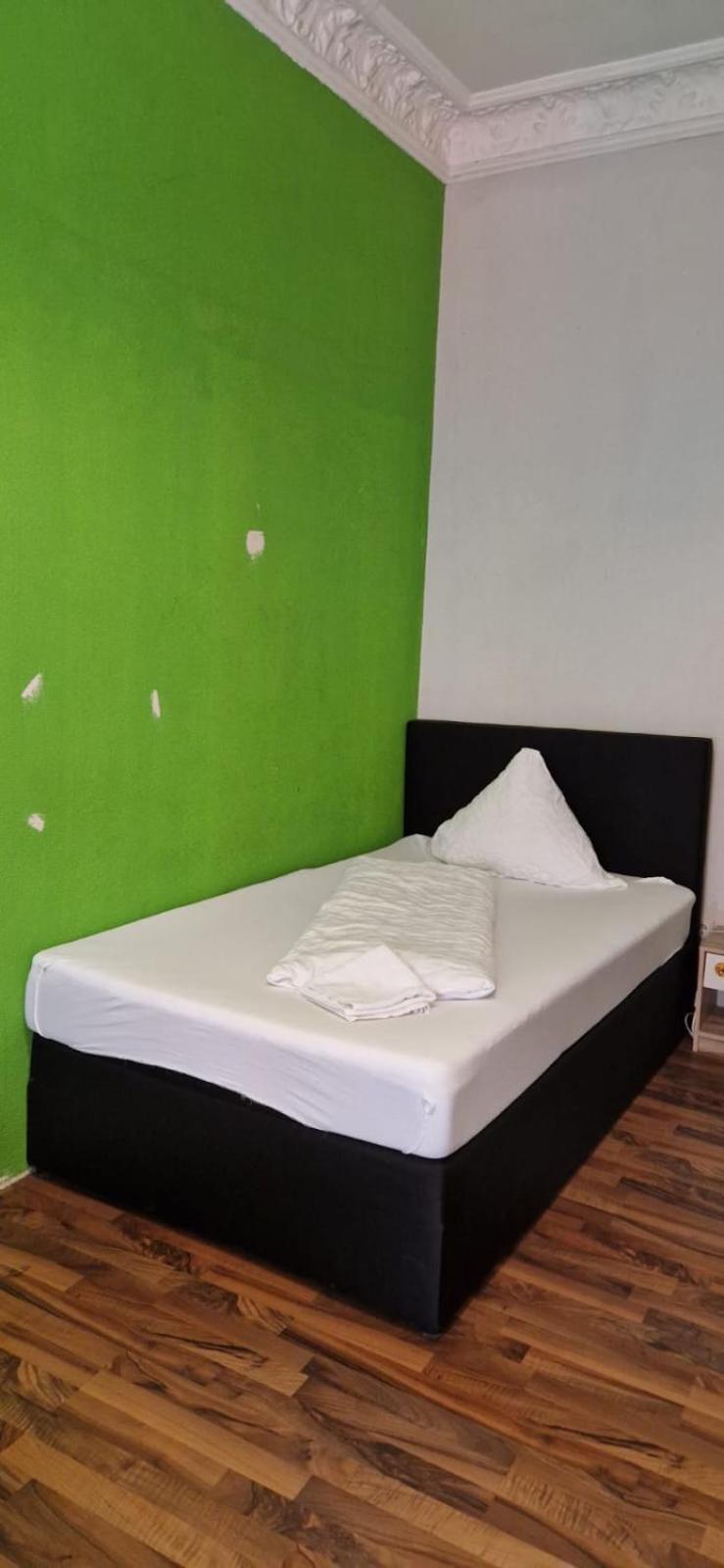 Wohnung In Kaiserslautern Bagian luar foto